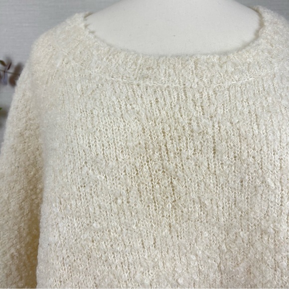 Club Monaco Wool Alpaca Blend Cozy Pullover Knit Sweater Large - Picture 3 of 15